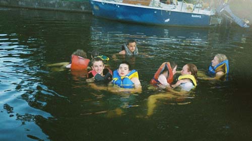 In the lock: out of the canoes