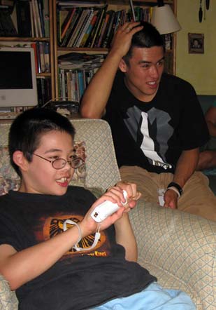 Jon and Tamo playing more Wii
