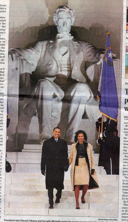 Barrack Obama and Michelle in front of the Lincoln memorial on Sunday Jan 18