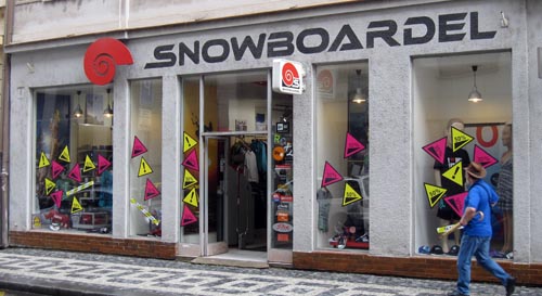 Snowboard store