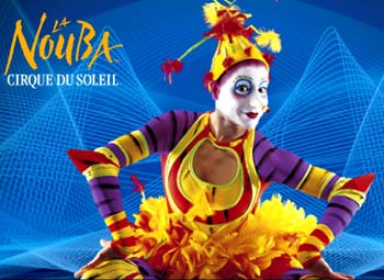 the green bird character from La Nouba